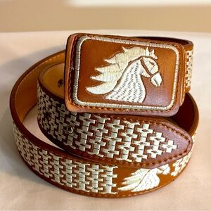 BELT Size 34 Embroidered Horses Geometric Shapes Leather Pin Closure Buckle
